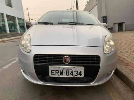 FIAT Punto 1.4 4P ATTRACTIVE FLEX, Foto 1