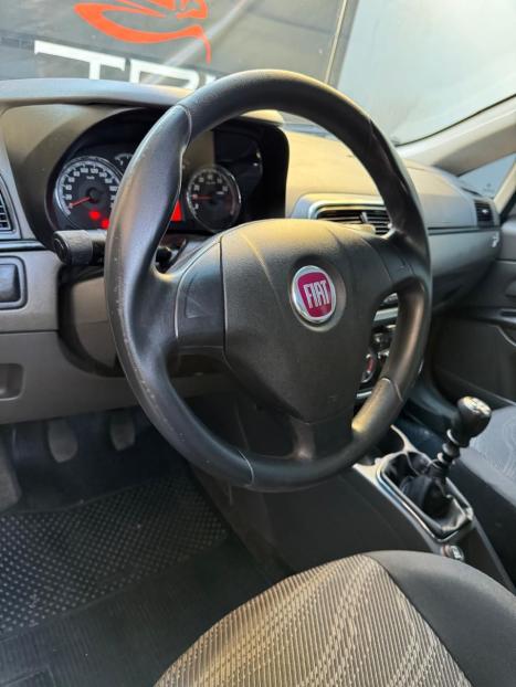 FIAT Punto 1.4 4P ELX FLEX, Foto 13