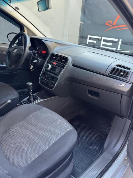 FIAT Punto 1.4 4P ELX FLEX, Foto 14