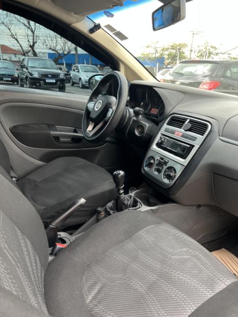 FIAT Punto 1.4 4P ELX FLEX, Foto 6