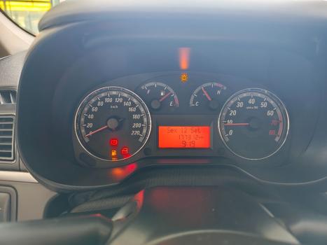 FIAT Punto 1.4 4P ELX FLEX, Foto 6