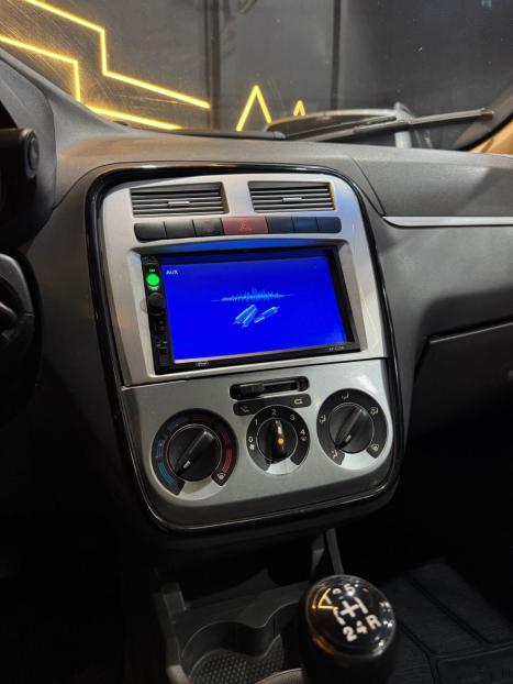 FIAT Punto 1.4 4P ELX FLEX, Foto 6