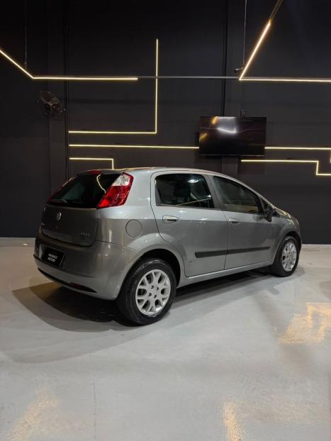 FIAT Punto 1.4 4P ELX FLEX, Foto 8