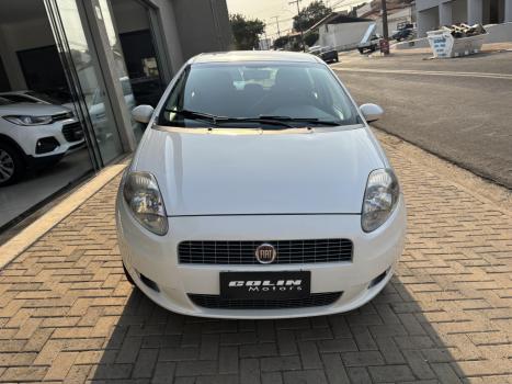 FIAT Punto 1.6 16V 4P ESSENCE FLEX, Foto 2