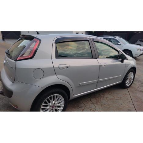 FIAT Punto 1.6 16V 4P FLEX ESSENCE DUALOGIC AUTOMATIZADO, Foto 4