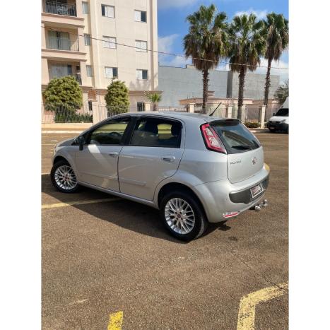 FIAT Punto 1.6 16V 4P FLEX ESSENCE CREATIVE DUALOGIC AUTOMATIZADO, Foto 14