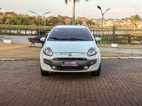 FIAT Punto 1.6 16V 4P ESSENCE FLEX, Foto 2