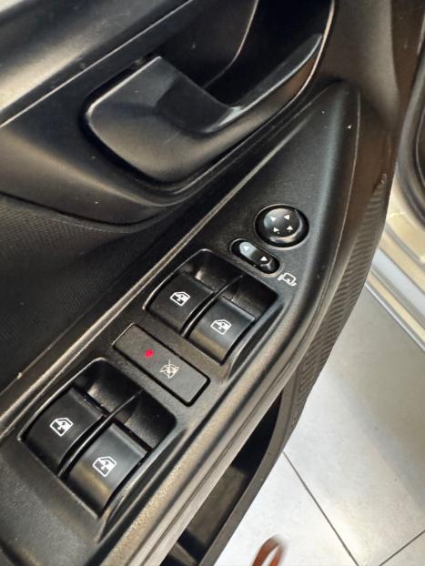 FIAT Strada 1.4 FLEX 3P FREEDOM CABINE DUPLA, Foto 7