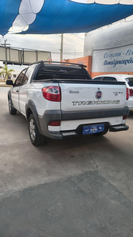FIAT Strada 1.6 3P TREKKING CABINE DUPLA, Foto 4