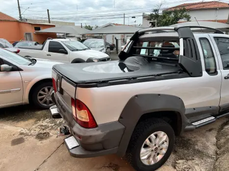 FIAT Strada 1.8 16V FLEX ADVENTURE CABINE ESTENDIDA, Foto 1