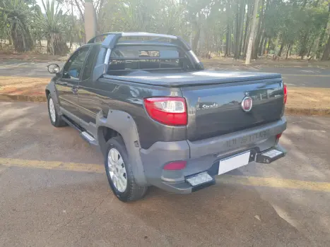 FIAT Strada 1.8 16V FLEX ADVENTURE CABINE ESTENDIDA, Foto 3