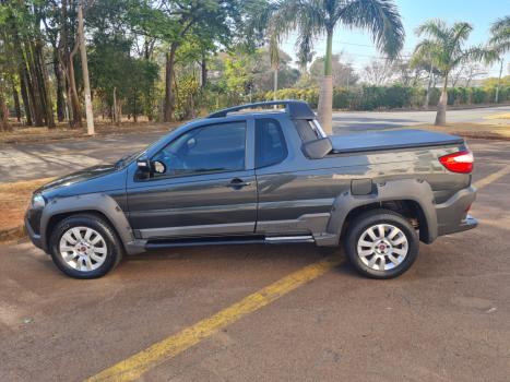 FIAT Strada 1.8 16V FLEX ADVENTURE CABINE ESTENDIDA, Foto 4