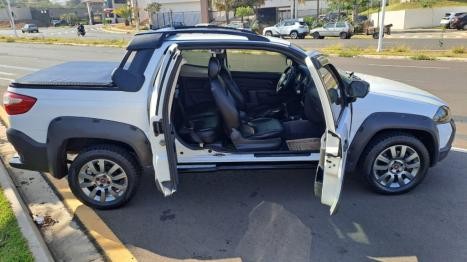 FIAT Strada 1.8 16V FLEX ADVENTURE LOCKER CABINE DUPLA, Foto 2