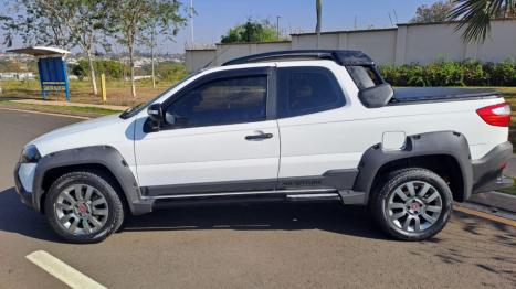 FIAT Strada 1.8 16V FLEX ADVENTURE LOCKER CABINE DUPLA, Foto 12