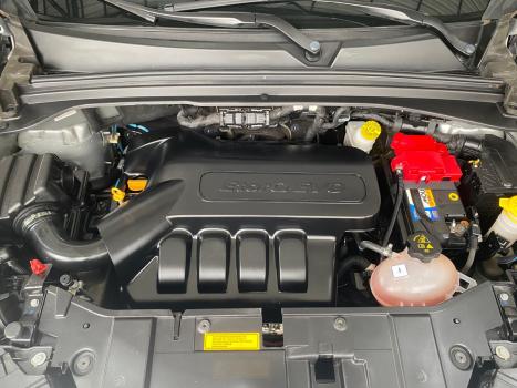FIAT Toro 1.8 16V 4P FLEX FREEDOM AUTOMTICO, Foto 16