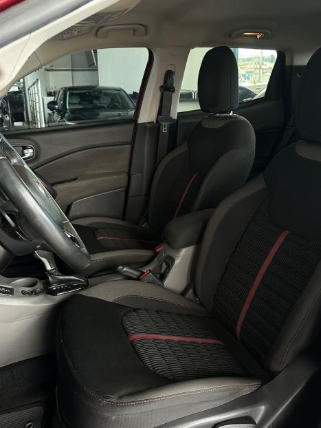 FIAT Toro 1.8 16V 4P FLEX FREEDOM ROAD AUTOMTICO, Foto 8