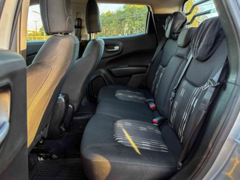 FIAT Toro 1.8 16V 4P FLEX FREEDOM AUTOMTICO, Foto 9