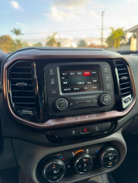 FIAT Toro 2.0 16V 4P VOLCANO 4WD TURBO DIESEL AUTOMTICO, Foto 9