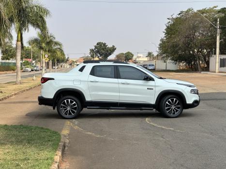 FIAT Toro 2.0 16V 4P 4WD ULTRA TURBO DIESEL AUTOMTICO, Foto 3