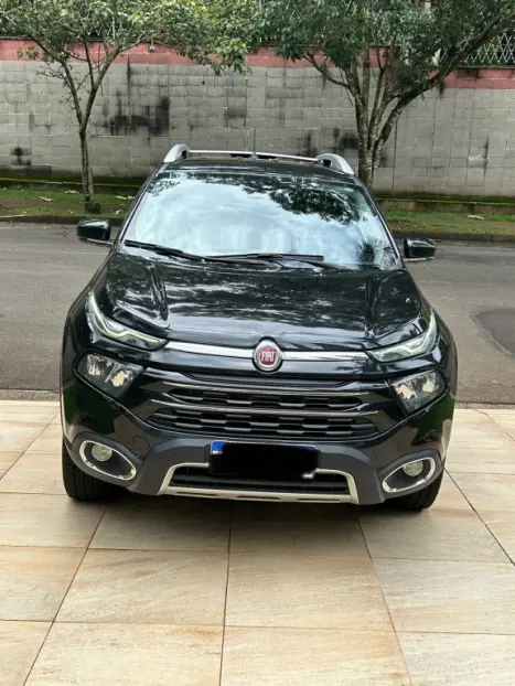 FIAT Toro 2.0 16V 4P VOLCANO 4WD TURBO DIESEL AUTOMTICO, Foto 2