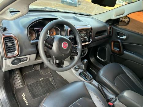 FIAT Toro 2.0 16V 4P VOLCANO 4WD TURBO DIESEL AUTOMTICO, Foto 4