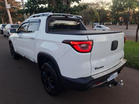 FIAT Toro 2.0 16V 4P VOLCANO 4WD TURBO DIESEL AUTOMTICO, Foto 6