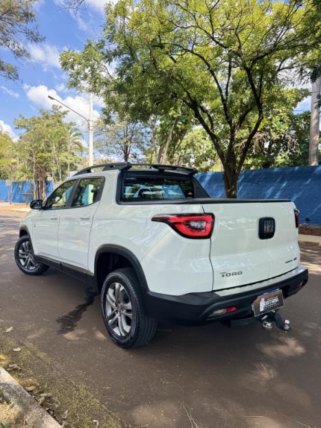 FIAT Toro 2.0 16V 4P FREEDOM TURBO DIESEL, Foto 11