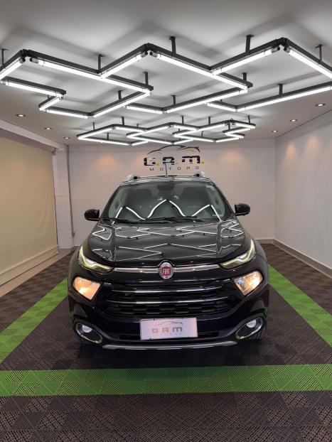 FIAT Toro 2.0 16V 4P VOLCANO 4WD TURBO DIESEL AUTOMTICO, Foto 2