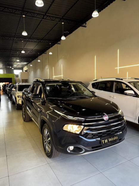 FIAT Toro 2.0 16V 4P VOLCANO 4WD TURBO DIESEL AUTOMTICO, Foto 2