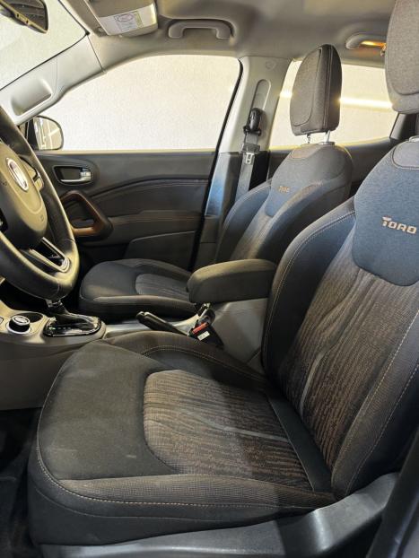 FIAT Toro 2.0 16V 4P VOLCANO 4WD TURBO DIESEL AUTOMTICO, Foto 6