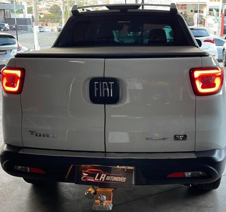 FIAT Toro 2.0 16V 4P VOLCANO 4WD TURBO DIESEL AUTOMTICO, Foto 6