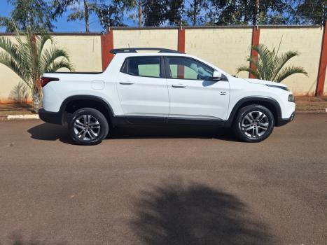 FIAT Toro 2.0 16V 4P 4WD FREEDOM TURBO DIESEL  AUTOMTICO, Foto 2
