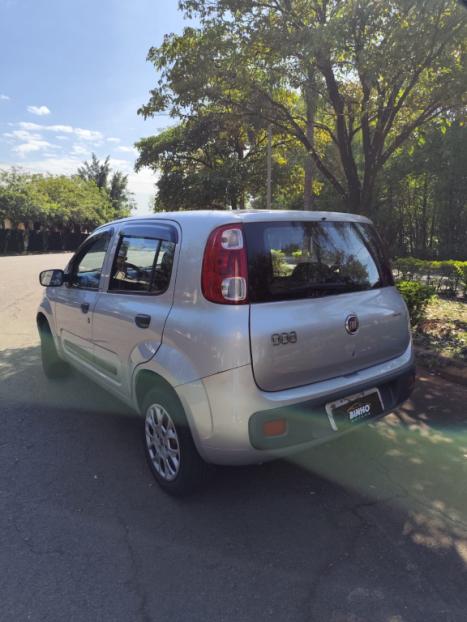 FIAT Uno 1.0 4P FLEX EVO VIVACE CELEBRATION, Foto 6