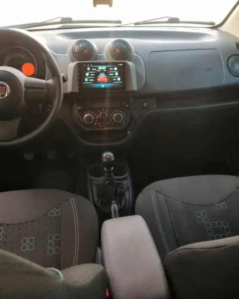 FIAT Uno 1.0 4P FLEX VIVACE, Foto 3