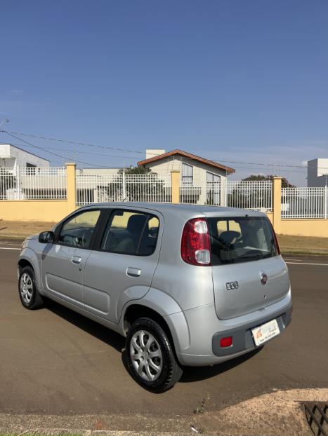 FIAT Uno 1.0 4P FLEX EVO VIVACE CELEBRATION, Foto 3
