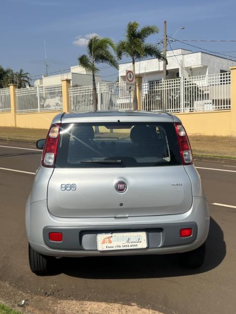 FIAT Uno 1.0 4P FLEX EVO VIVACE CELEBRATION, Foto 4