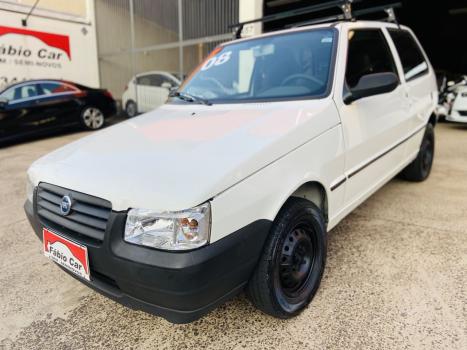 FIAT Uno 1.0 FLEX FIRE, Foto 2