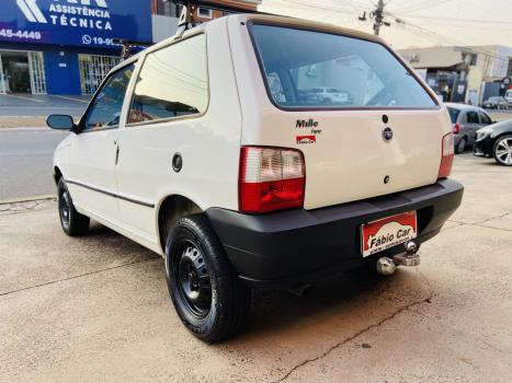 FIAT Uno 1.0 FLEX FIRE, Foto 3