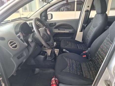 FIAT Uno 1.0 FLEX VIVACE, Foto 4