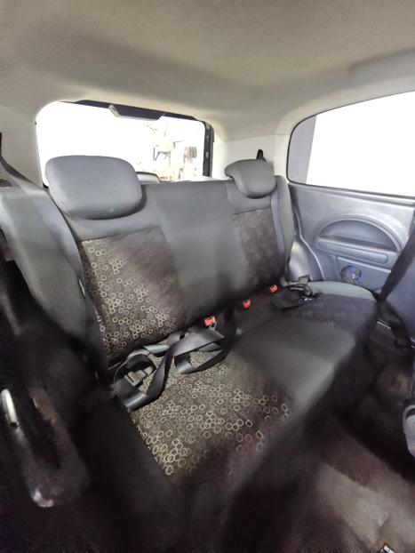 FIAT Uno 1.0 FLEX VIVACE, Foto 8