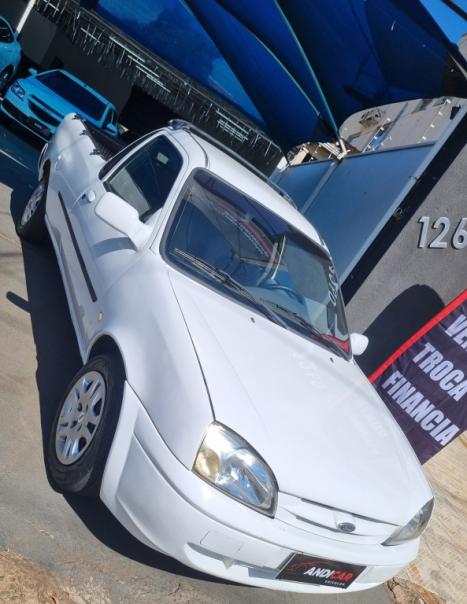 FORD Courier 1.6 L, Foto 2