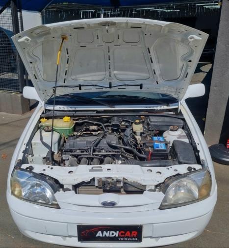 FORD Courier 1.6 L, Foto 3