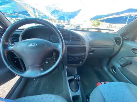 FORD Courier 1.6 L, Foto 5