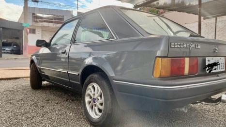 FORD Escort 1.6 GHIA, Foto 3
