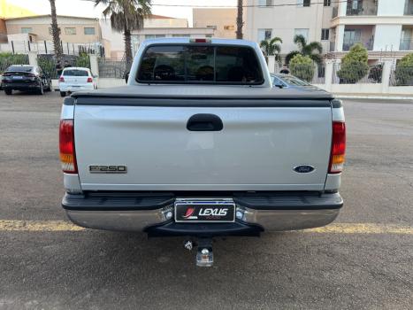 FORD F-250 3.9 XLT SUPER DUTY CABINE SIMPLES DIESEL, Foto 9