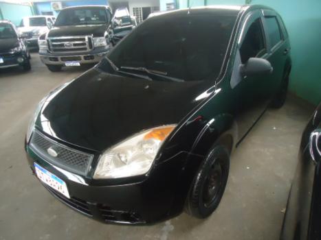 FORD Fiesta Hatch 1.0 4P FLEX, Foto 2