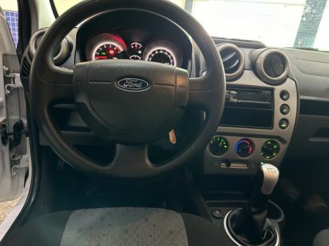 FORD Fiesta Hatch 1.0 4P FLEX, Foto 12