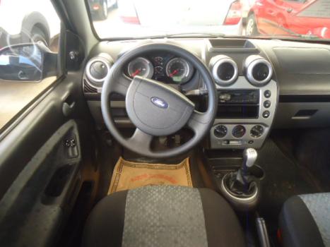 FORD Fiesta Hatch 1.6 4P FLEX, Foto 5