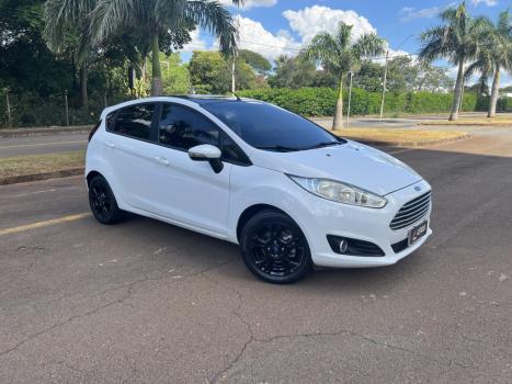 FORD Fiesta Hatch 1.5 16V 4P SE FLEX, Foto 4