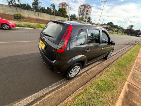 FORD Fiesta Hatch 1.6 4P CLASS FLEX, Foto 4